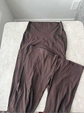 American Eagle Outfitters Boot Cut Pants in Chocolate Brown